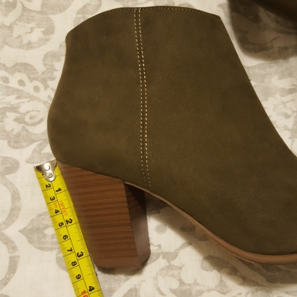 Old Navy Booties - Picture 4 of 4